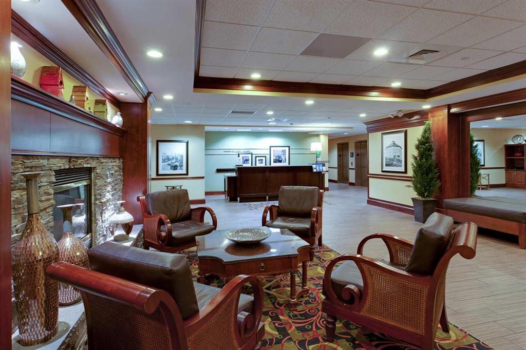 Hampton Inn Waynesboro/Stuarts Draft Fishersville Beltér fotó